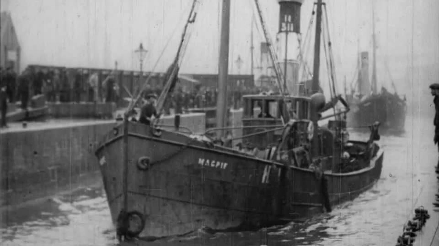 Watch Grimsby's New Fish Dock online BFI Player